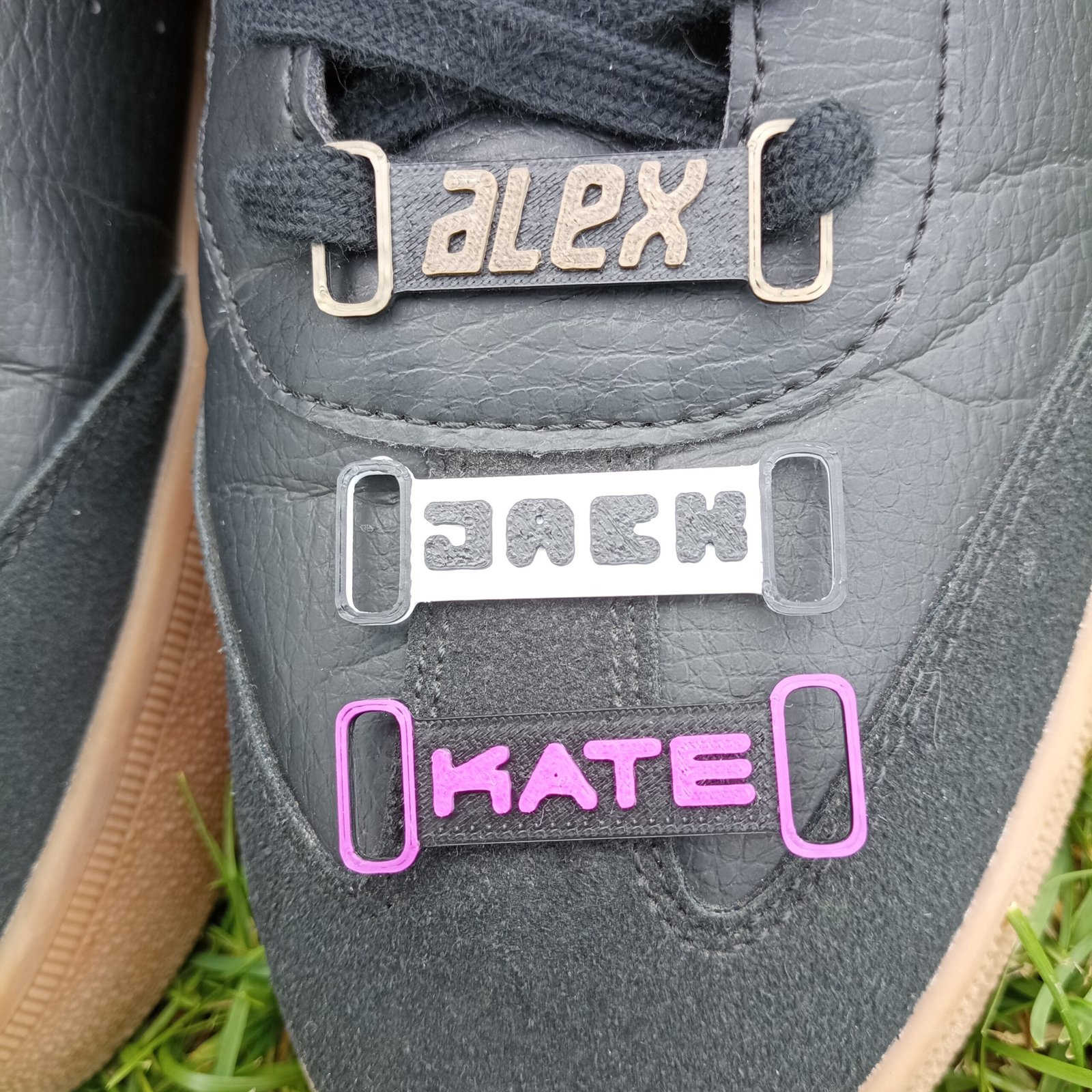 Personalized Shoe Nameplates 1 Pair | Shoelace Charms 2-Color 3D Printed | Custom Running Shoe Tags